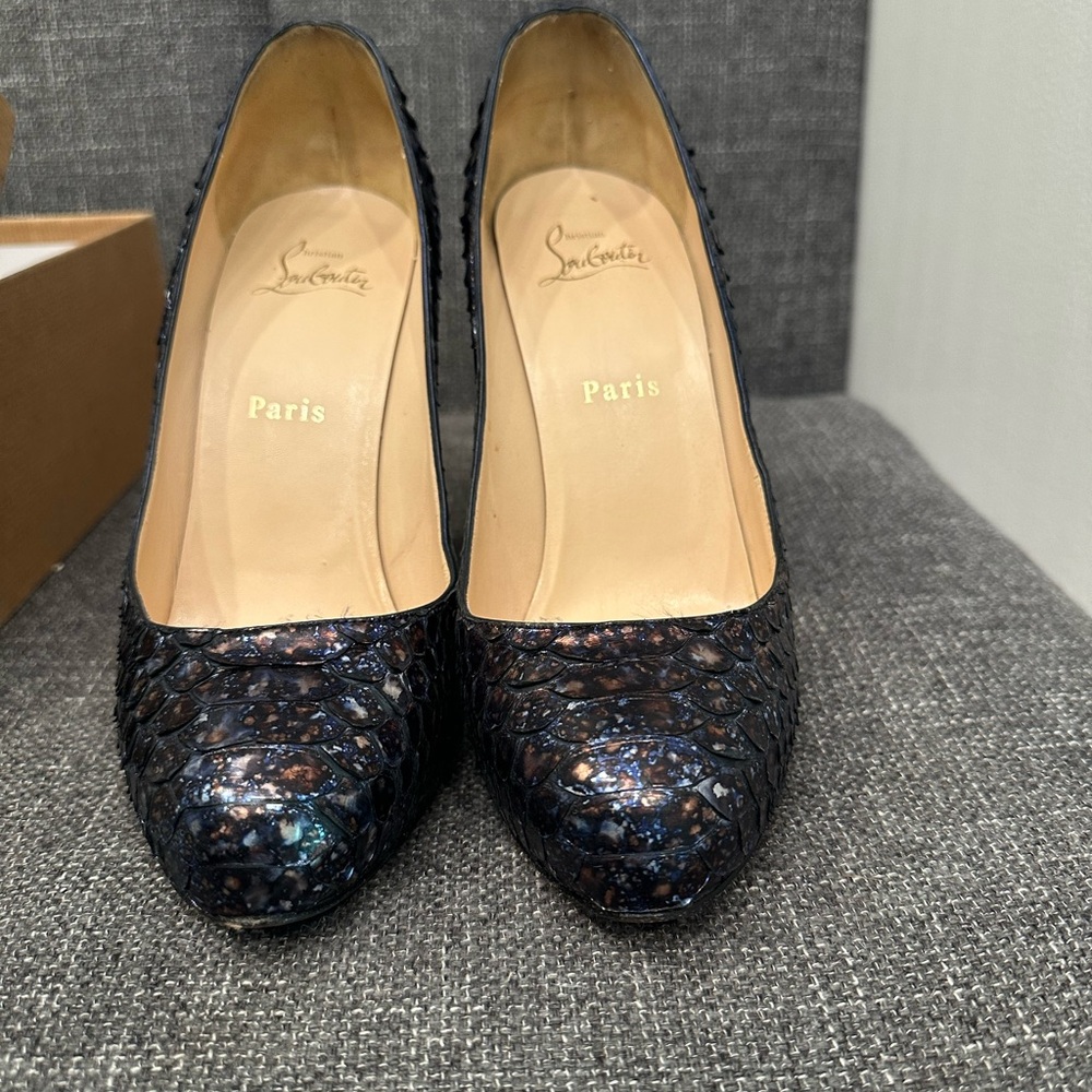 Christian Louboutin Blue Metallic Shoes - Picture 4 of 7
